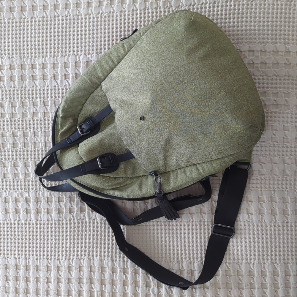 🌿Sherpani Backpack🌿 - Picture 8 of 12